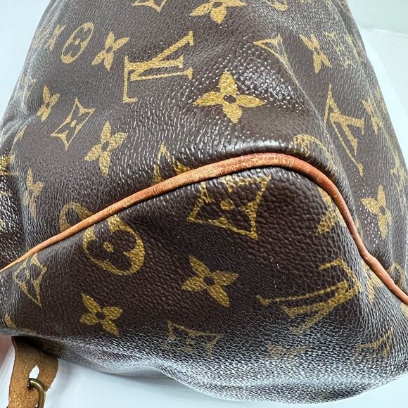 Authentic Louis Vuitton Brown Monogram Speedy 30 (US Seller) - Picture 8 of 13